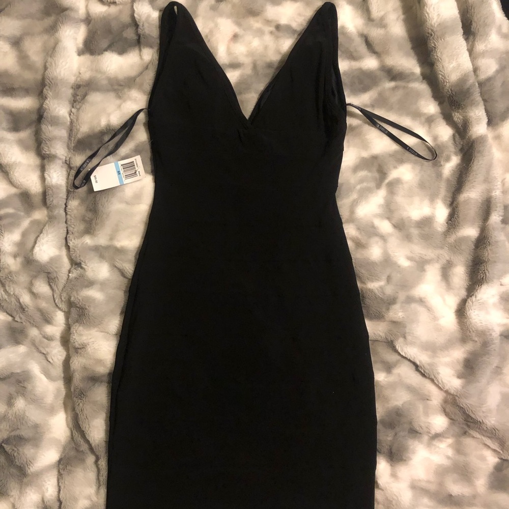 Black dress 5/6